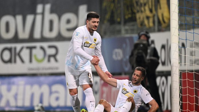 Αστέρας Τρίπολης - ΑΕΚ: Το φοβερό γκολ του Γιόβιτς για Ο Γιόβιτς με τον Βάργκα στο Αστέρας Τρίπολης - ΑΕΚ