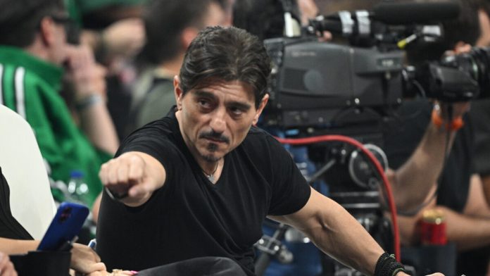 Ο Δημήτρης Γιαννακόπουλος