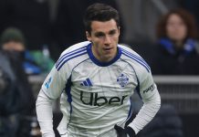 Ο Τάσος Δουβίκας πέτυχε δύο γκολ για την «εξάσφαιρη» Κόμο στη Serie A Ο Δουβίκας σε αγώνα της Κόμο στην Ιταλία (Credit Image: © Jonathan Moscrop