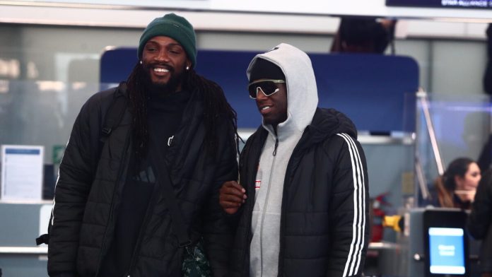 Αποθέωση για τους παίκτες του Αταμάν στο Σεράγεβο Ο Φαρίντ με τον Ναν