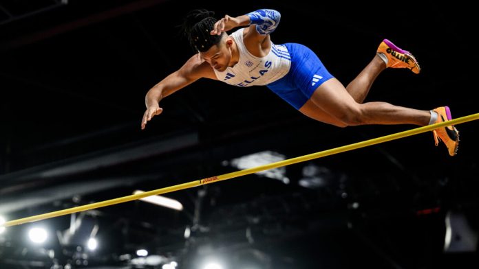 Εμμανουήλ Καραλής live η «μάχη» του άλματος επί κοντώ στο Ο Εμμανουήλ Καραλής