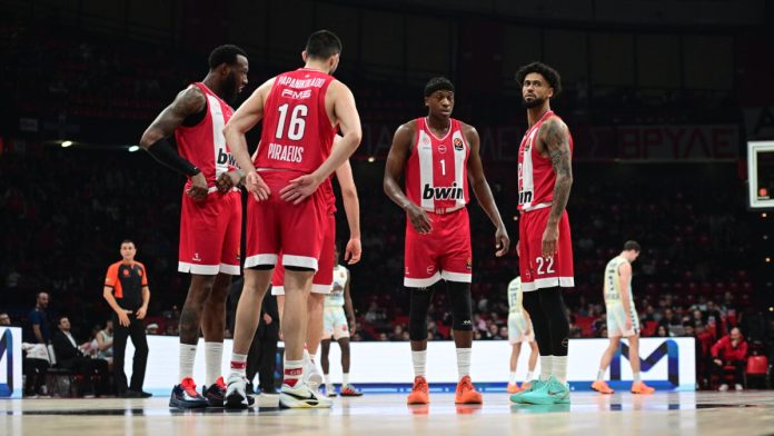 Μπασκόνια: Χωρίς Φρανκ Νιλικίνα και Ντόντα Χολ οι Πειραιώτες στη Euroleague Οι παίκτες του Ολυμπιακού