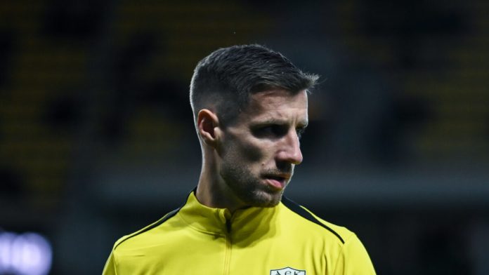 Ο Μπάρναμπας Βάργκα θα εξεταστεί από την εθνική Ουγγαρίας για Ο Μπάρναμπας Βάργκα