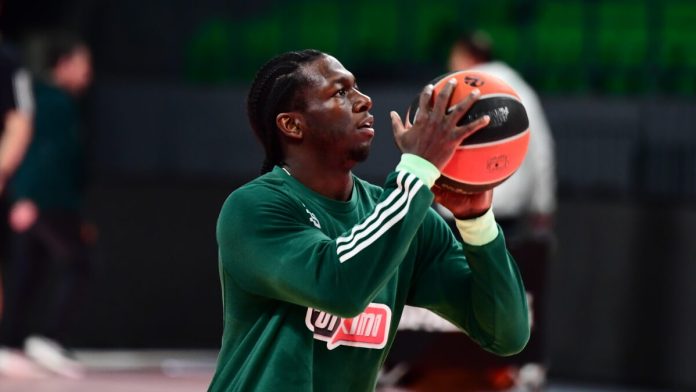 Ο Κέντρικ Ναν