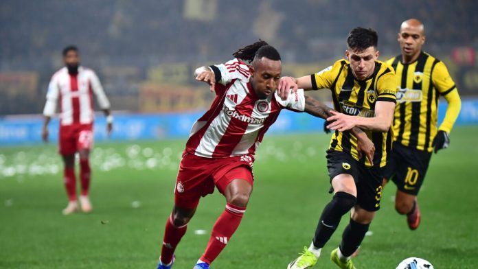 Ολυμπιακός, ΑΕΚ ή ΠΑΟΚ θα κατακτήσουν τη Super League, ο ΦΩΤΟ ΔΗΜΗΤΡΗΣ ΜΠΙΡΝΤΑΧΑΣ