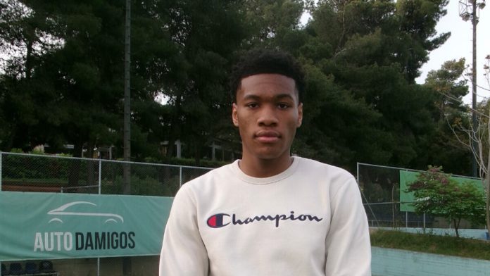 Ουίλιαμ Εζέτζα, ο σωσίας του Γιάννη Αντετοκούνμπο: «Με σταματάνε στο Ο Γουίλιαμς Εζέτζα