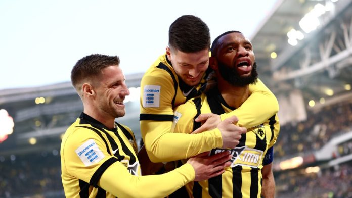 Ράγιο Βαγιεκάνο στα προημιτελικά του Conference League: Οι ημερομηνίες των Οι παίκτες της ΑΕΚ πανηγυρίζουν