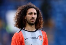 «Τα μαλλιά μου είναι ιερά, αλλά καλύτερα καραφλός παρά να παίξω στη Ρεάλ Μαδρίτης» Ο Κουκουρέγια