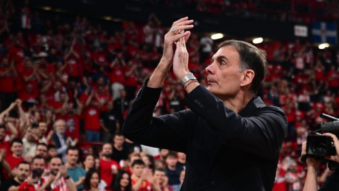 Ο Μπαρτζώκας στο ΣΕΦ