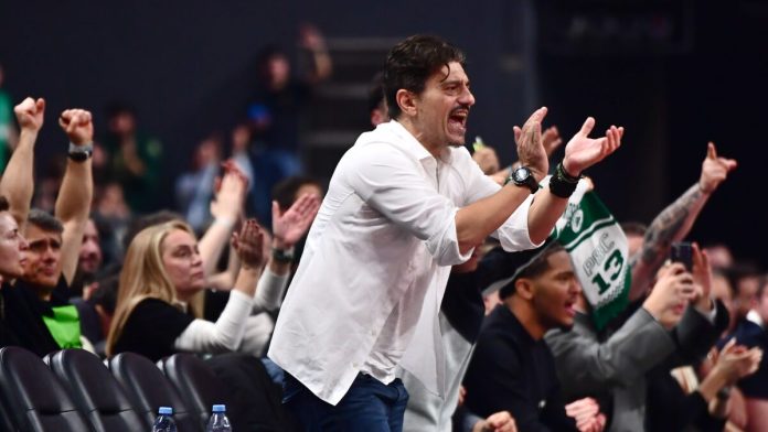 Ο Δημήτρης Γιαννακόπουλος