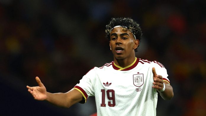 Ξέσπασε ο Γιαμάλ για το σύνθημα κατά των μουσουλμάνων στο Ο Γιαμάλ