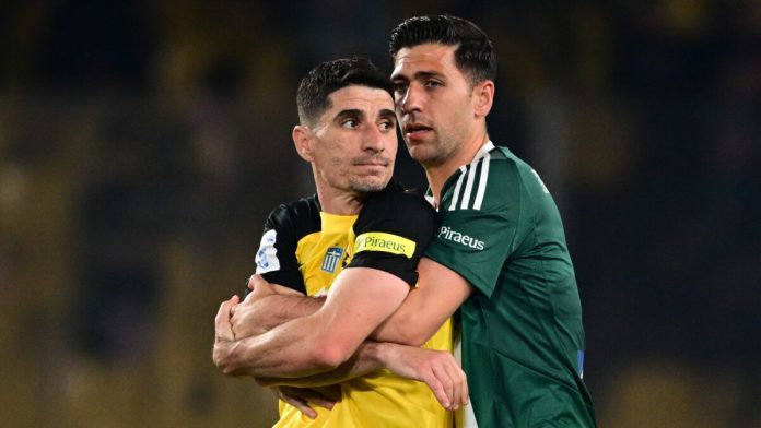 Ο Μπακασέτας με τον Μάνταλο