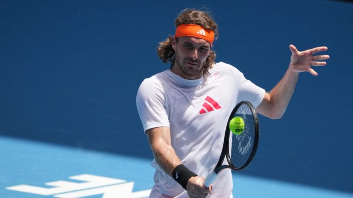 Ο Τσιτσιπάς