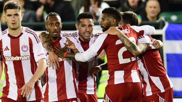 Ο Ολυμπιακός κόντρα στον Παναθηναϊκό