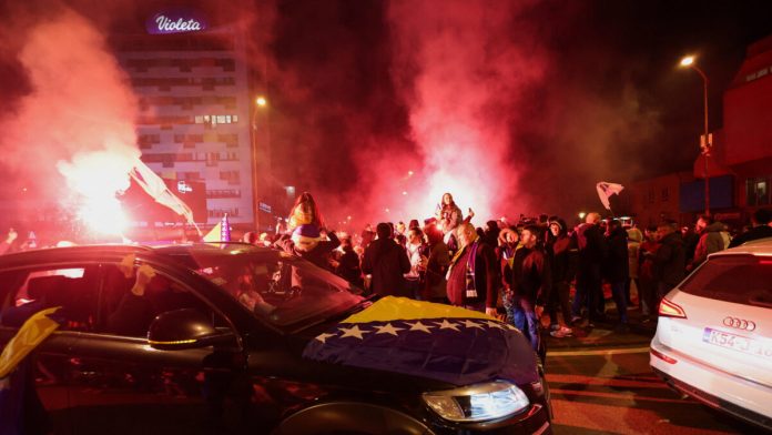 Οι φίλαθλοι της Βοσνίας