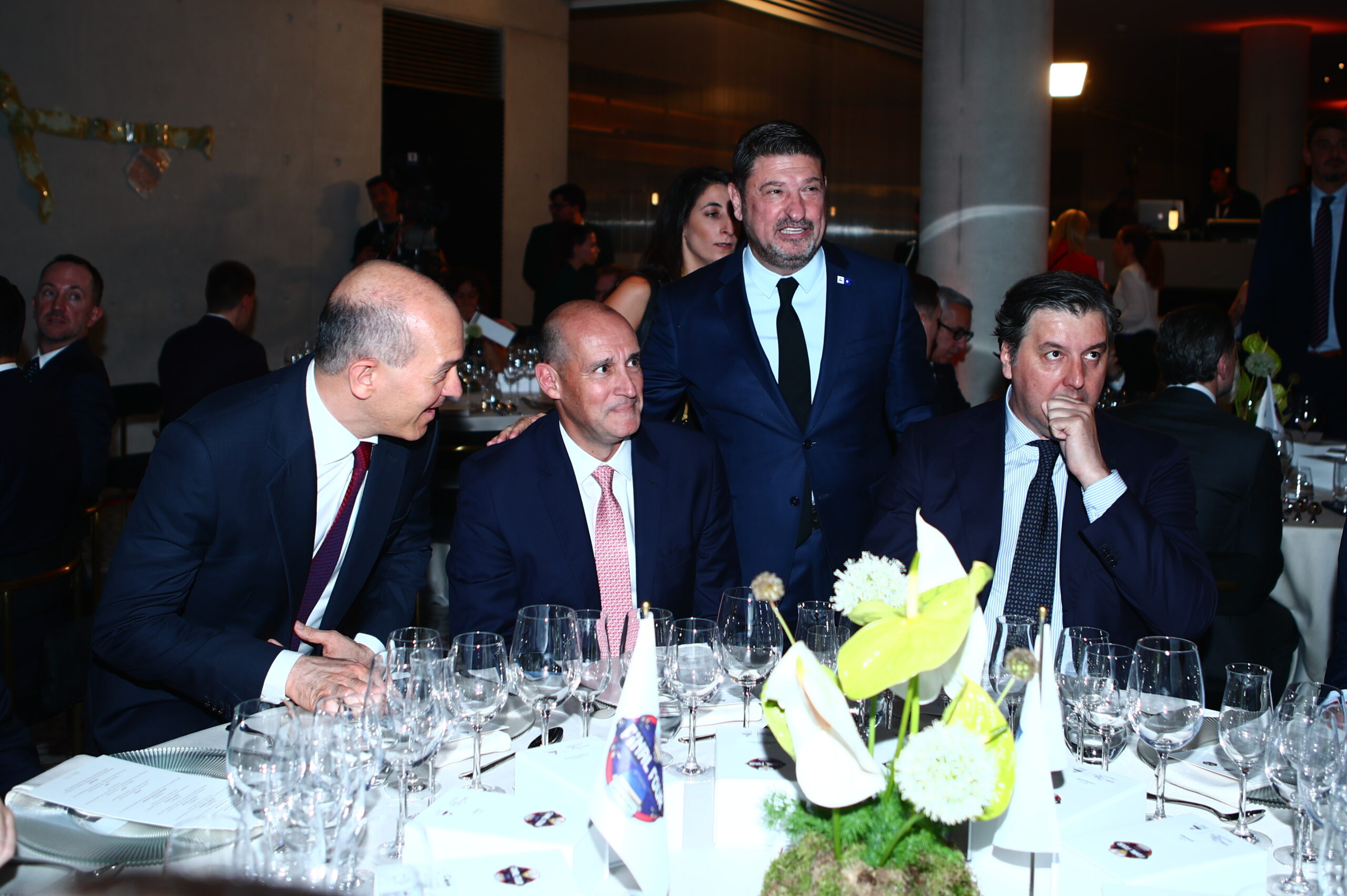 Οι αδερφοί Αγγελόπουλοι με τον Μποντιρόγκα και τον Χαρδαλιά