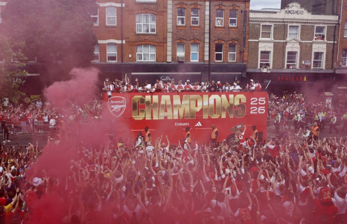 Soccer Football - Premier League - Arsenal Victory Parade - London, Britain - May 31, 2026 General view as Arsenal players and fans celebrate during the victory parade Action Images via Reuters