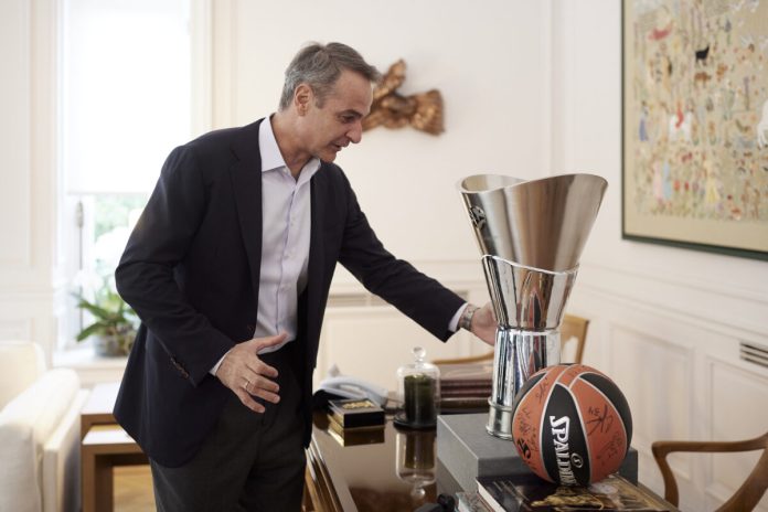 mitsotakis euroleague tropaio