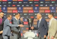 Προκάλεσε σαν πυγμάχος τον Γιασικεβίτσιους μπροστά στο τρόπαιο της Euroleague Ο Μπαρτζώκας