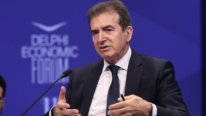Ο Μιχάλης Χρυσοχοΐδης