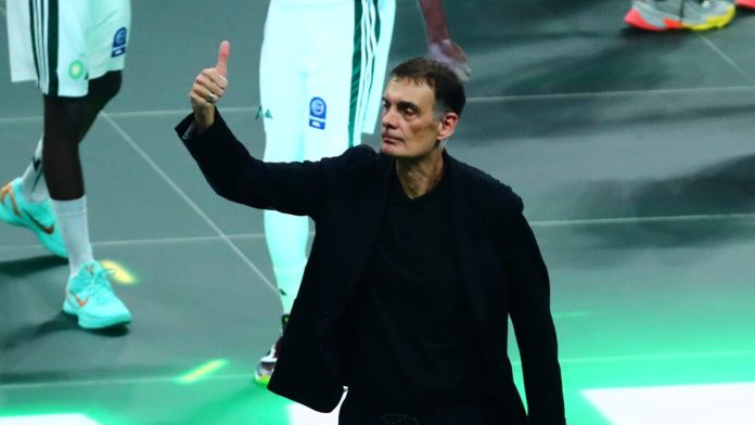 Ο Γιώργος Μπαρτζώκας