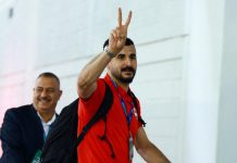 Ο Αϊμέν Χουσεΐν του Ιράκ ανακρίθηκε για 7 ώρες στις ΗΠΑ Ο Αϊμέν Χουσεΐν