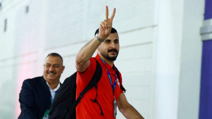 Ο Αϊμέν Χουσεΐν
