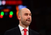 Ο Βασίλης Σπανούλης φέρνει στον Άρη τον MVP των τελικών του Eurocup Άνταμ Μοκόκα Ο Βασίλης Σπανούλης